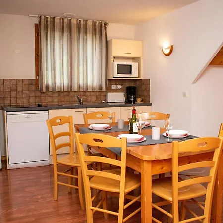 Chalet Duplex 4 Pieces, 8 Pers., Piscine Chauffee, Proche Pistes, Equipements Complets - Fr-1-504-428 SuperDevoluy